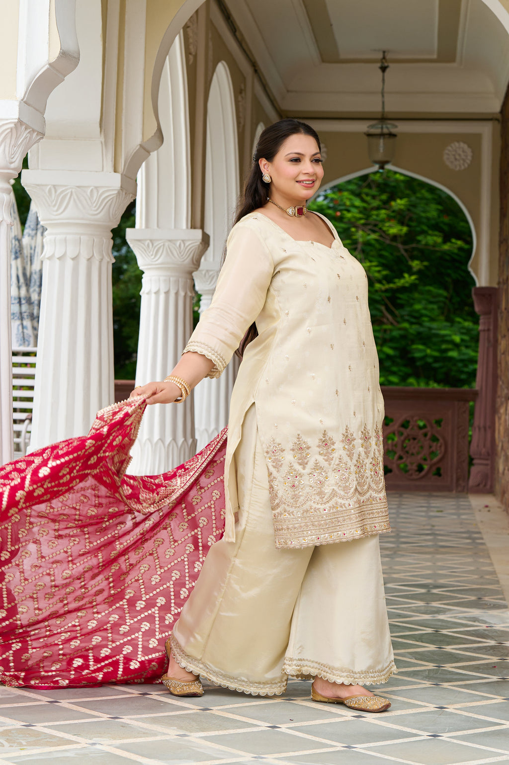 Plus Size Exclusive Regal Ivory Embroidered Kurta Set with Contrast Dupatta